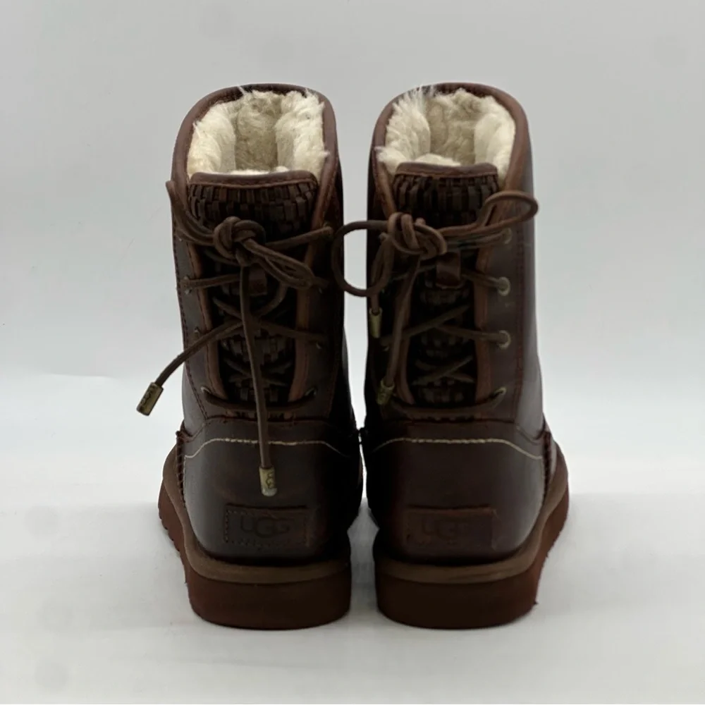 UGG Mariana Leather Boots. Size 7